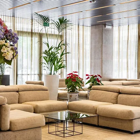 Hotel Ambasciatori-3