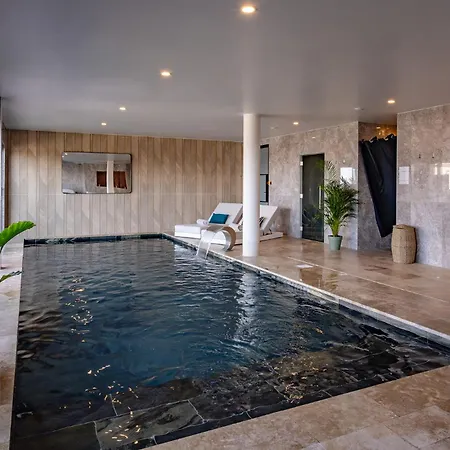 Les Vagues Hotel & Spa-2
