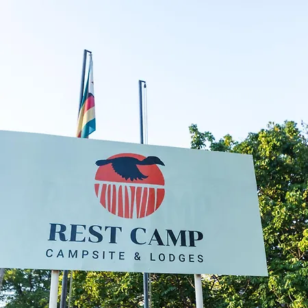 Rest Camp Victoria Falls-3