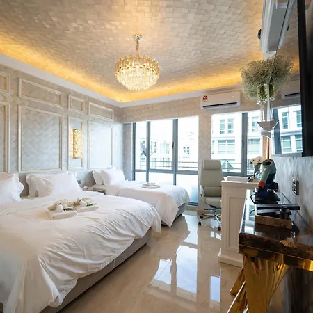 Ritz Residence - A Member Of The Luxury Hotel Group-3