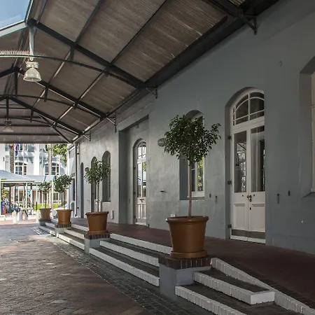 Victoria & Alfred Hotel By Newmark-2