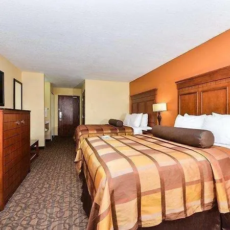 Best Western Plus Midwest Inn & Suites-3