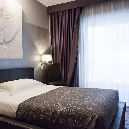 Borghese Palace Art Hotel-3