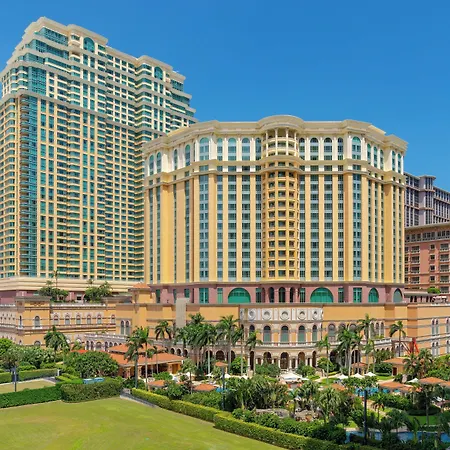 Four Seasons Hotel Macao-3