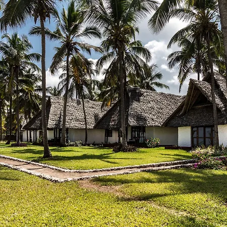 Karafuu Beach Resort & Spa-3