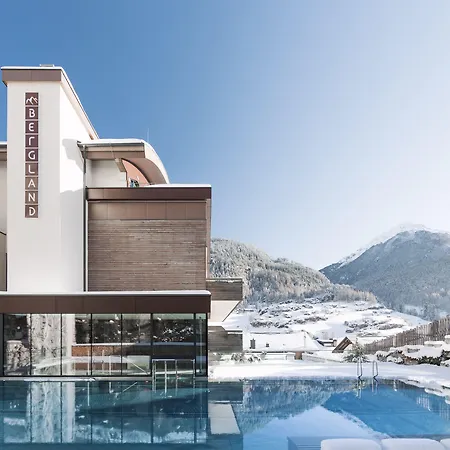 Bergland Design- Und Wellnesshotel-3