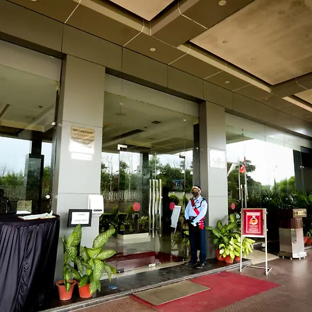 Ramada Jamshedpur Bistupur-3