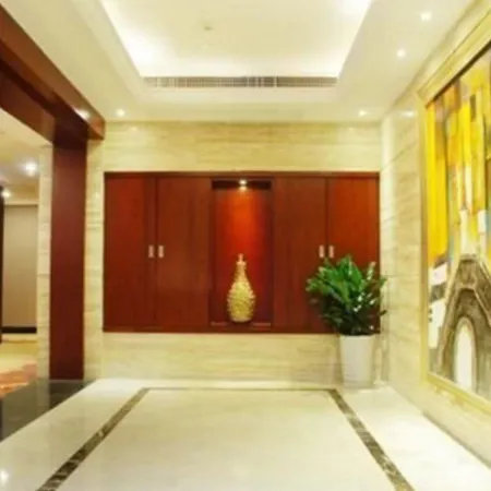 Gorgeous Hotel-3