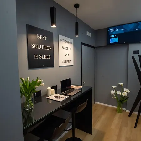 Contemporaneamente 147 - Modern&Comfort Rooms-2