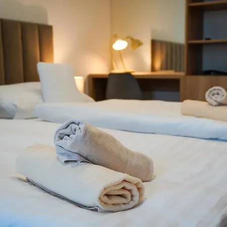 Hotel Modena-3