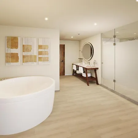 Hyatt Vivid Grand Island Cancun (Adults Only)-3