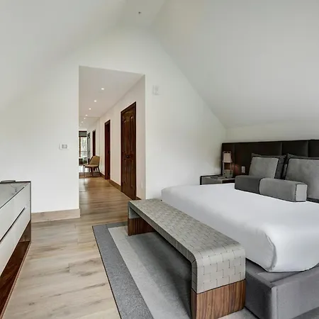 Legendary Lodging At The Ritz Carlton Residences Vail, A Vail Resorts Property-3