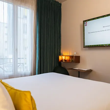 Hotel Artemisia Montmartre-3
