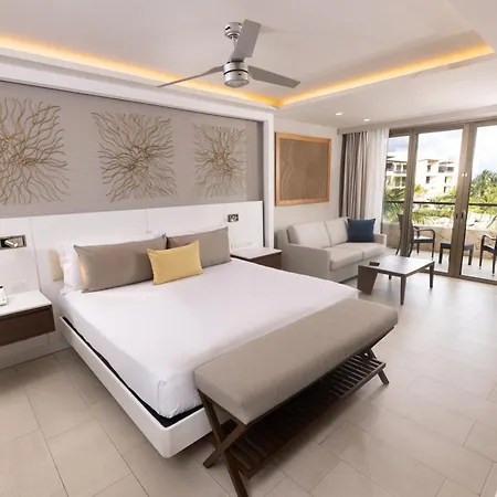 Royalton Riviera Cancun, An Autograph Collection All-Inclusive Resort & Casino (Adults Only)-3