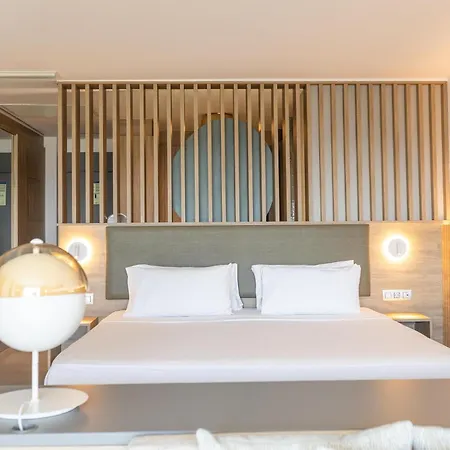 Radisson Blu Resort, Lanzarote Adults Only-3