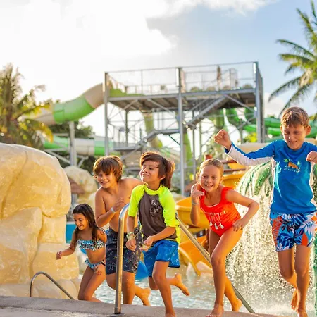 Sandos Caracol Nature Resort & Water Park All Inclusive (Adults Only)-2