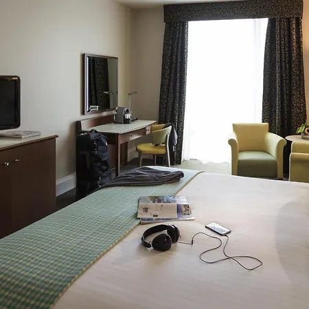 Voco Sheffield By Ihg-2