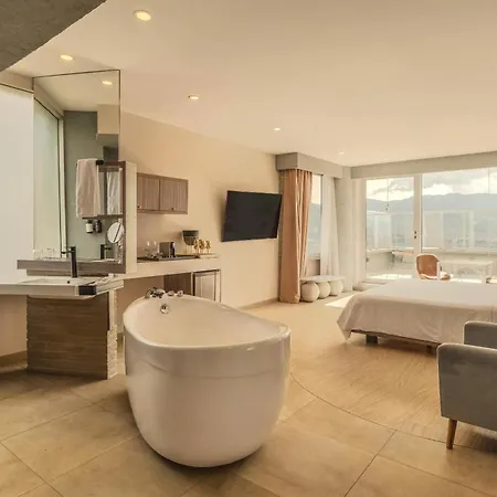 V Grand Hotel, A Member Of Radisson Individuals-2