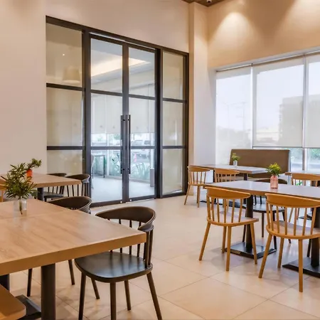 Park Inn By Radisson Bacolod-3
