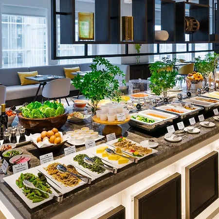 Hilton Osaka Hotel-3