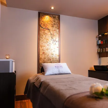 Crowne Plaza - Belfast By Ihg-2