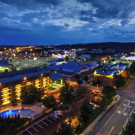 Quality Inn Near The Island Pigeon Forge-3