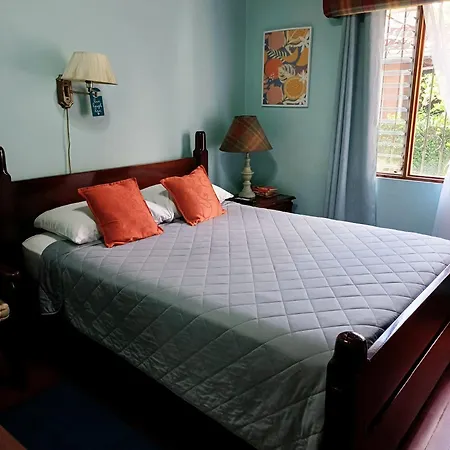 Cariari Bed & Breakfast-2