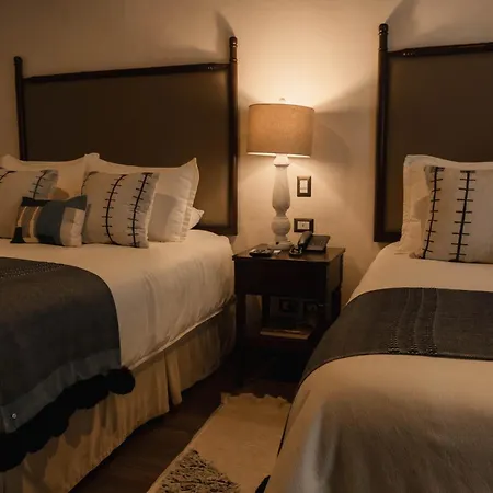 Hotel Boutique Los Pasos&Spa-3