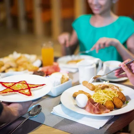 Ibis Styles Dragon Mart Dubai-3