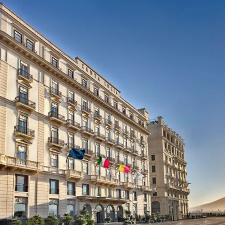 Grand Hotel Santa Lucia-2