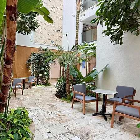 Blue Wave Suite Hotel-3