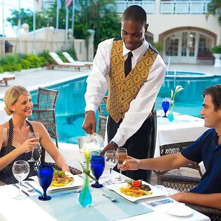 Sandals Inn All Inclusive - Couples Only (Adults Only)-3