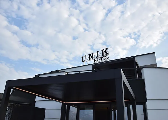 Hotel Unik