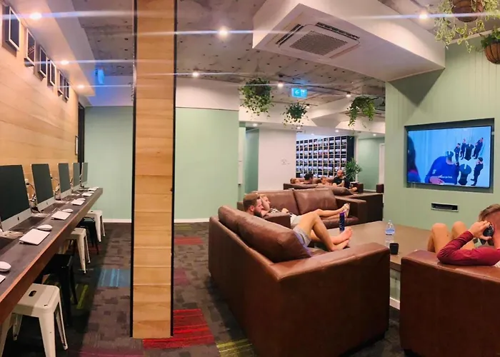 Hostel: Down Under Hostels