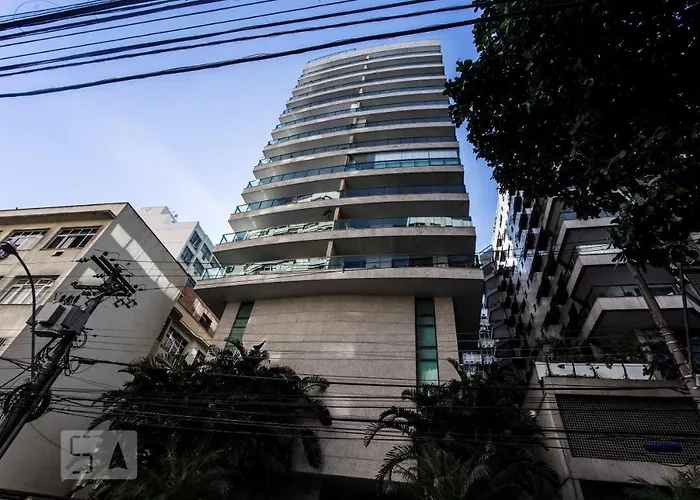Celebrity Residence Icarai