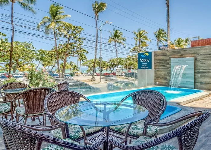 Happy Hotel Pajucara