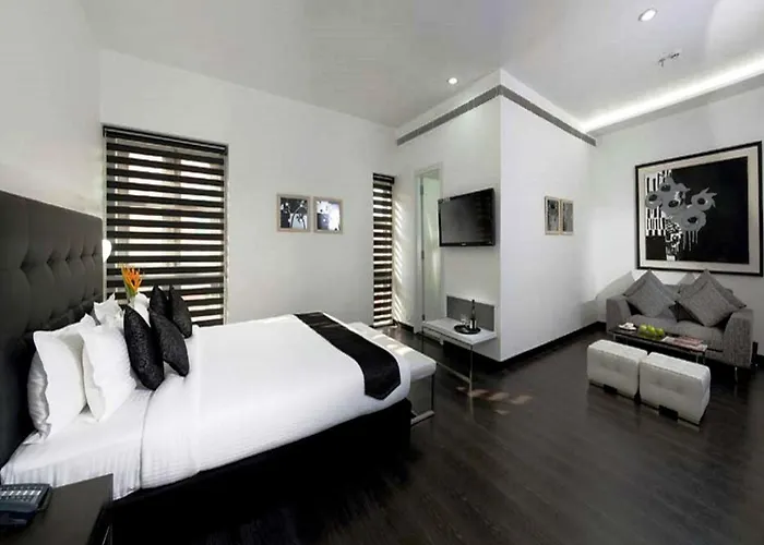 Sapphire Suites
