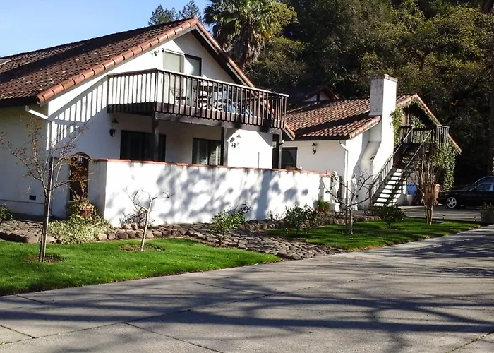 Cheap hotels Spanish Villa Inn