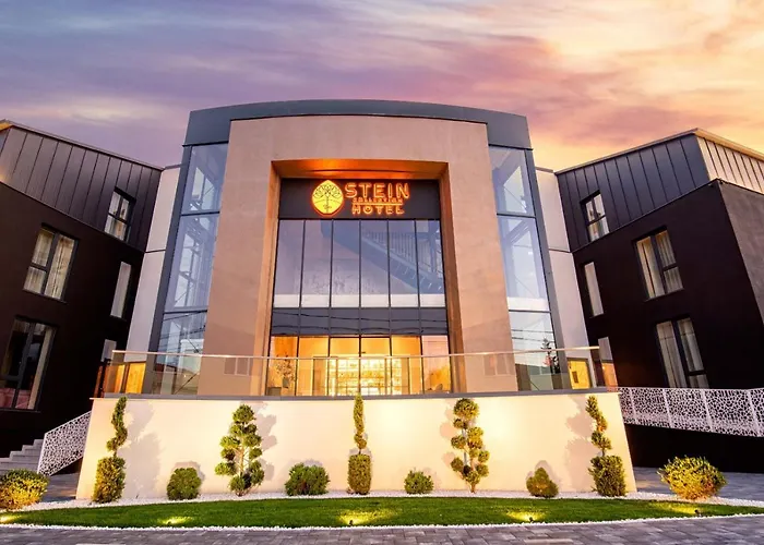 Family Friendly Hotels Stein Collection