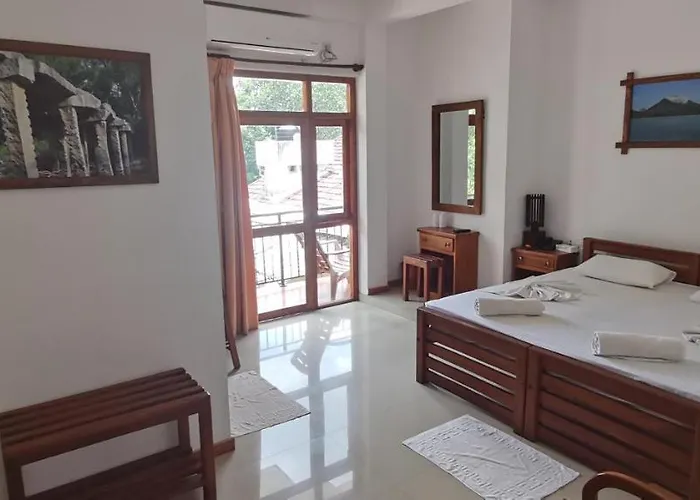 Bungalow rentals Rajarata Family Resort