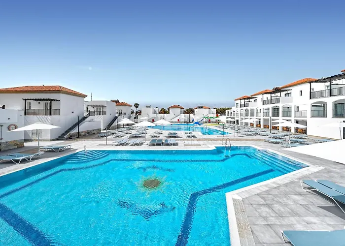 Hotel Ping Pong: Broncemar Beach Suites