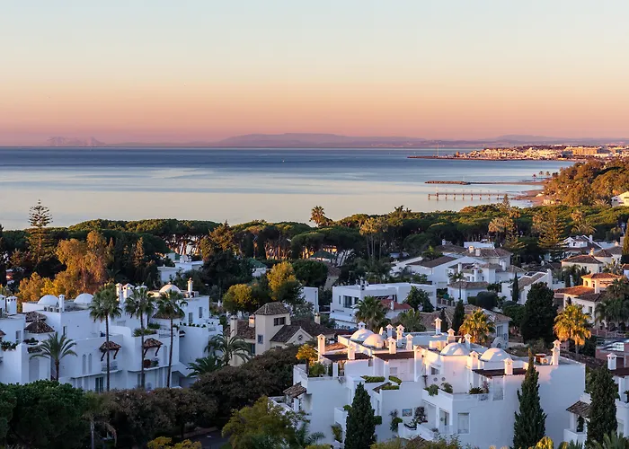 Hotel with pool: Senator Marbella