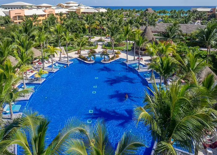 Barceló Maya Palace