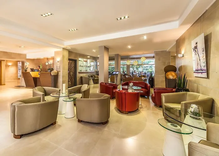  Montaigne & Spa - Cannes Centre