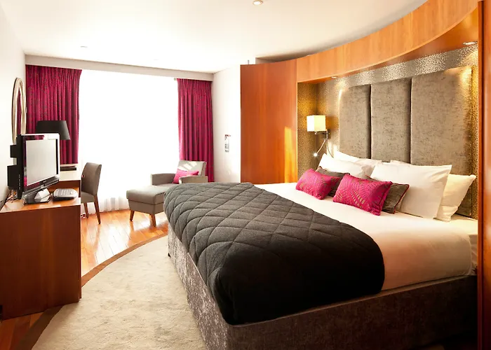 Mercure Brigstow