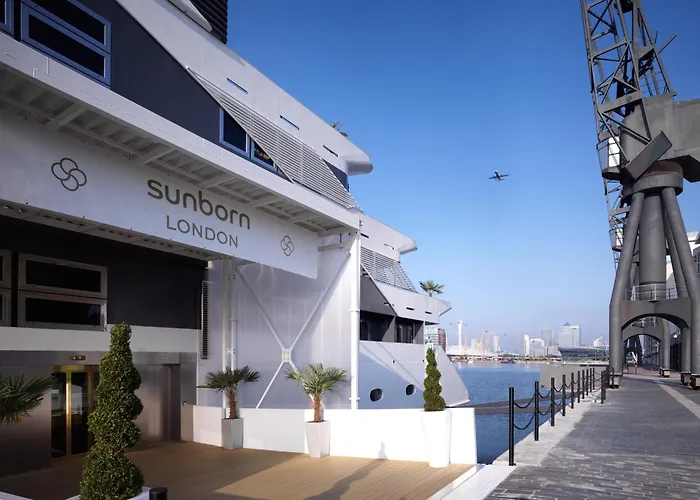 Sunborn Yacht