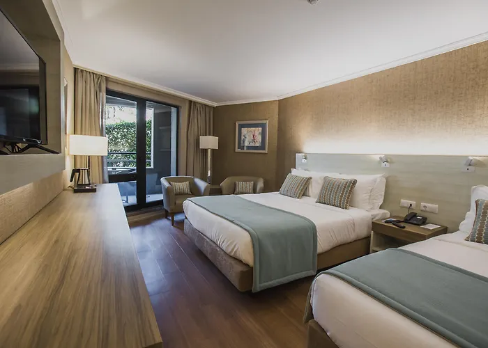 Hoteles con Jacuzzi Enotel Lido