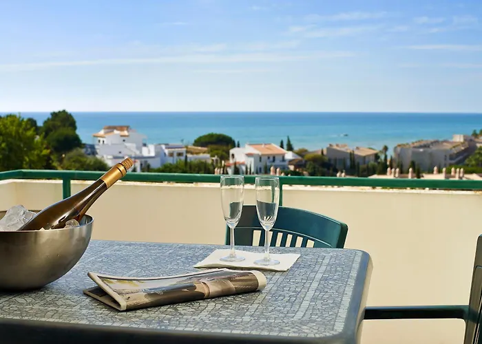 Self Catering: Cheerfulway Acqua Maris Balaia