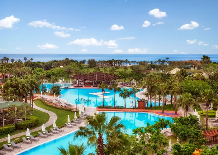 Hotel Jacuzzi Privatif Lara Barut Collection