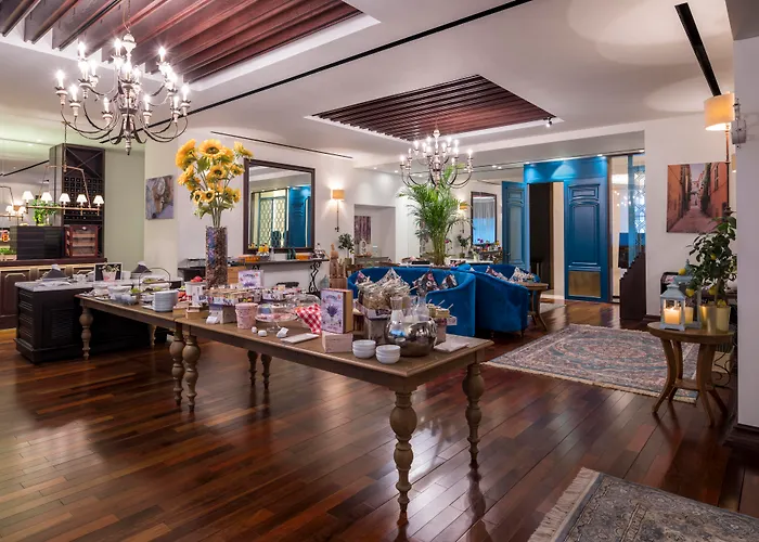 Beach hotel: Sofitel Dubai Downtown